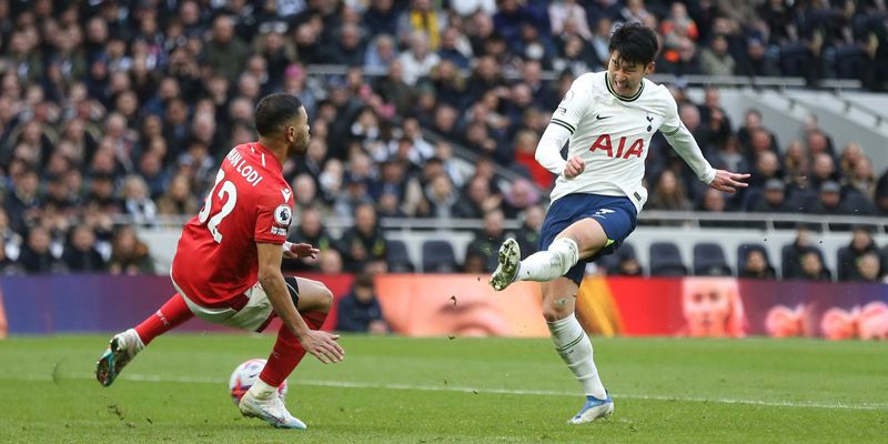 Nhận định phong độ 2 đội tuyển Nottingham Forest vs Tottenham